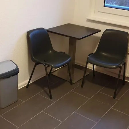 Fuer Monteure In Gruenau * Leipzig